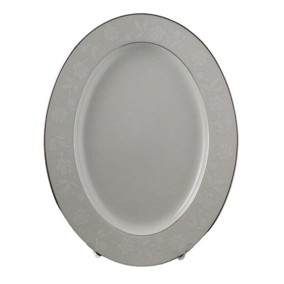 Noritake Ranier 11 3/4" White Embossed Floral Oval Serving Platter With Platinum - Picture 1 of 7